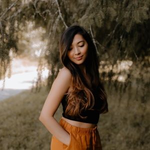 ☽ meet your posher, christina .